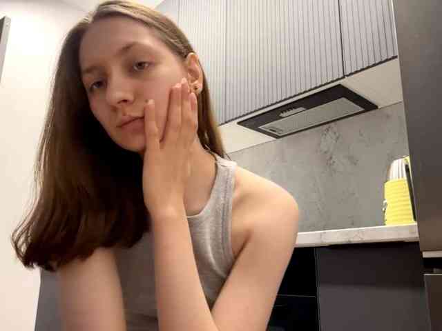 RuthieMilburn webcam