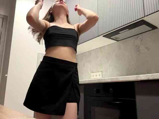 RuthieMilburn webcam