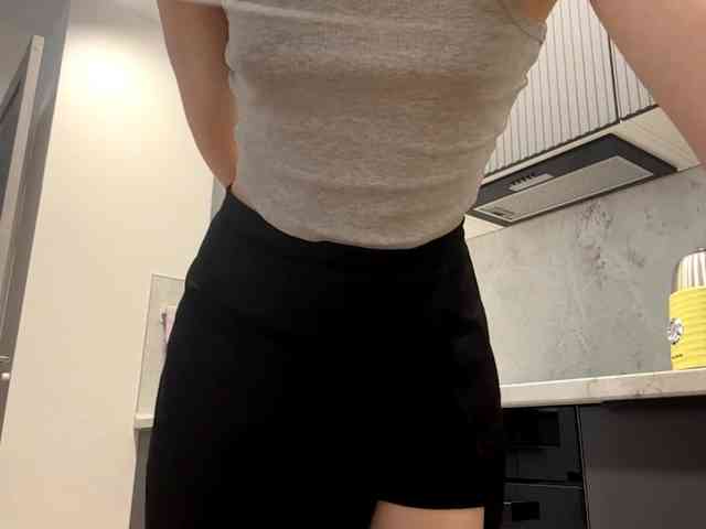 RuthieMilburn webcam
