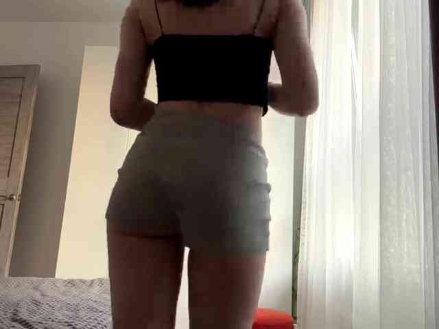 RuthieMilburn webcam
