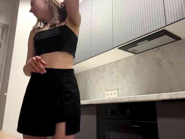 RuthieMilburn webcam