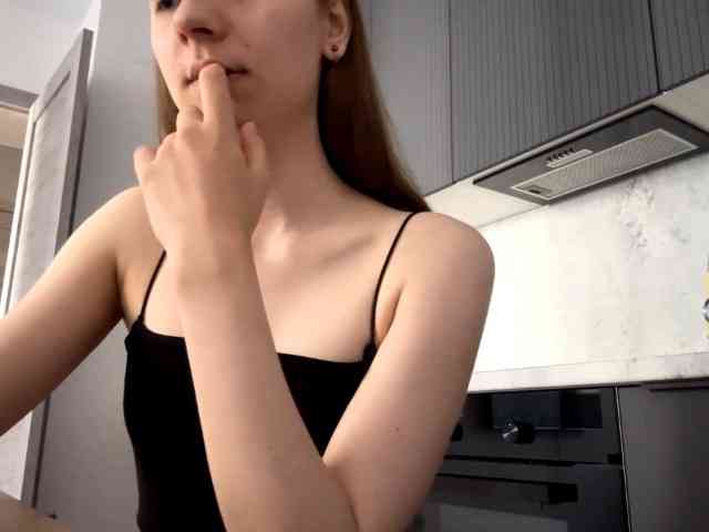 RuthieMilburn webcam
