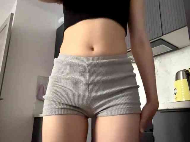 RuthieMilburn webcam