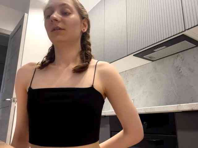 RuthieMilburn webcam
