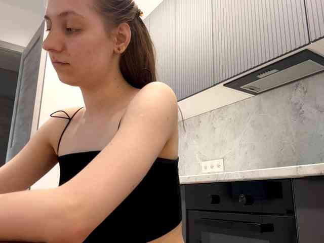 RuthieMilburn webcam