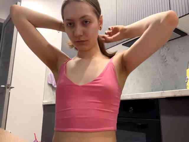 RuthieMilburn webcam