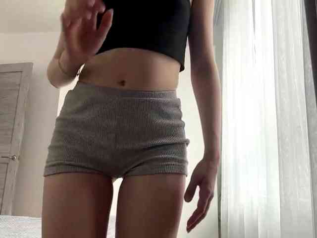 RuthieMilburn webcam