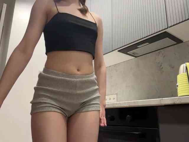 RuthieMilburn webcam