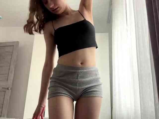 RuthieMilburn webcam