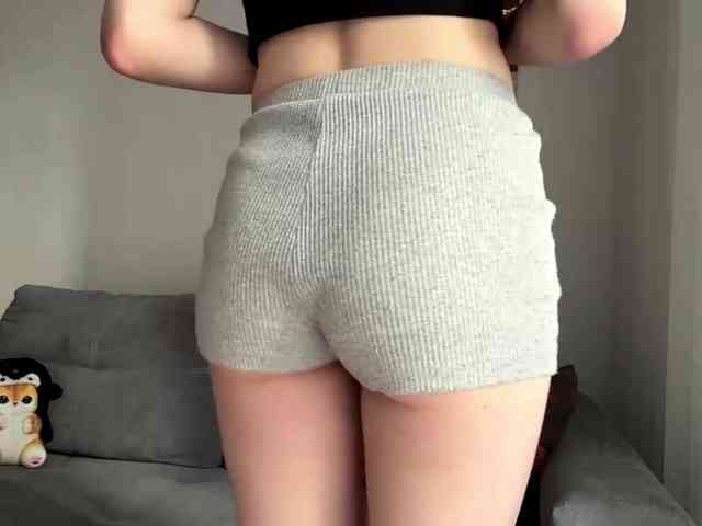 RuthieMilburn webcam