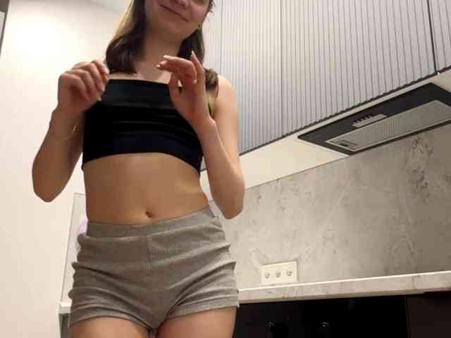 RuthieMilburn webcam