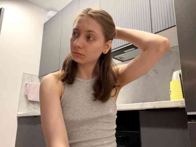 RuthieMilburn webcam