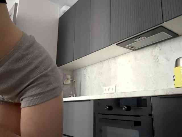 RuthieMilburn webcam