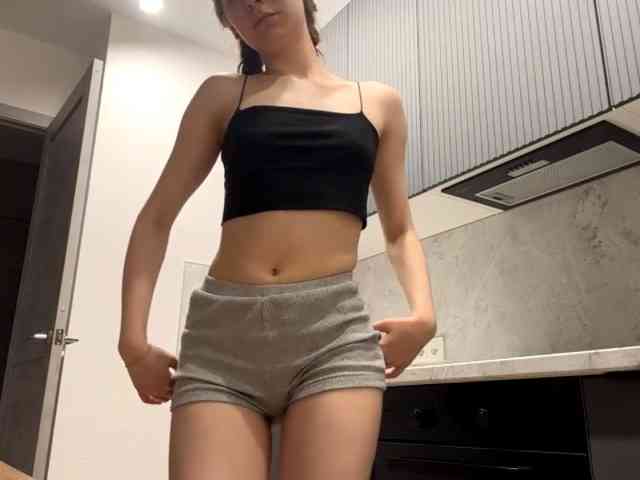 RuthieMilburn webcam