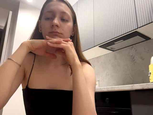 RuthieMilburn webcam