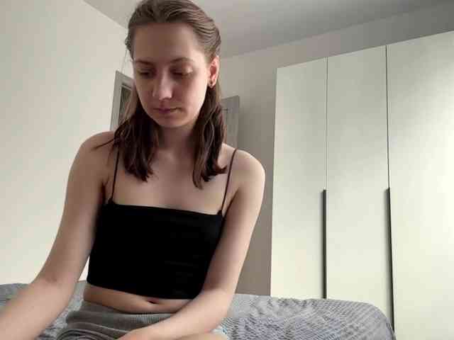RuthieMilburn webcam