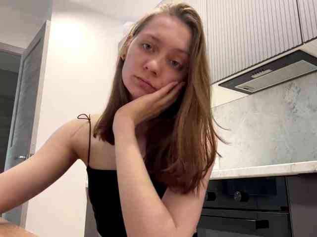 RuthieMilburn webcam