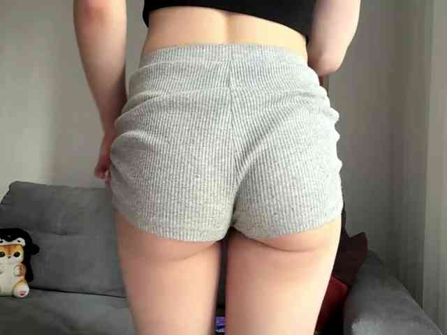 RuthieMilburn webcam