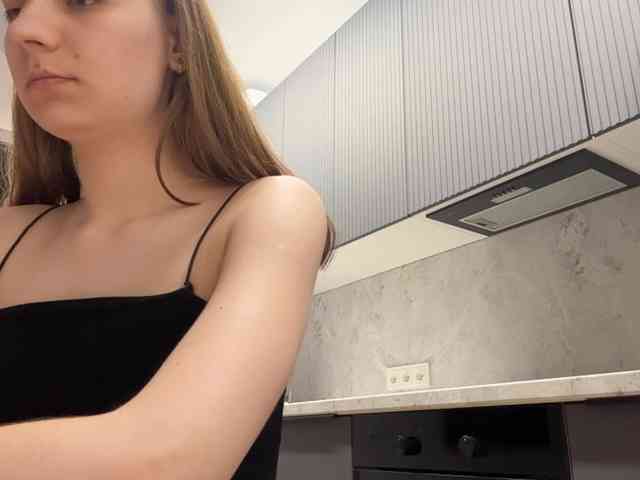 RuthieMilburn webcam