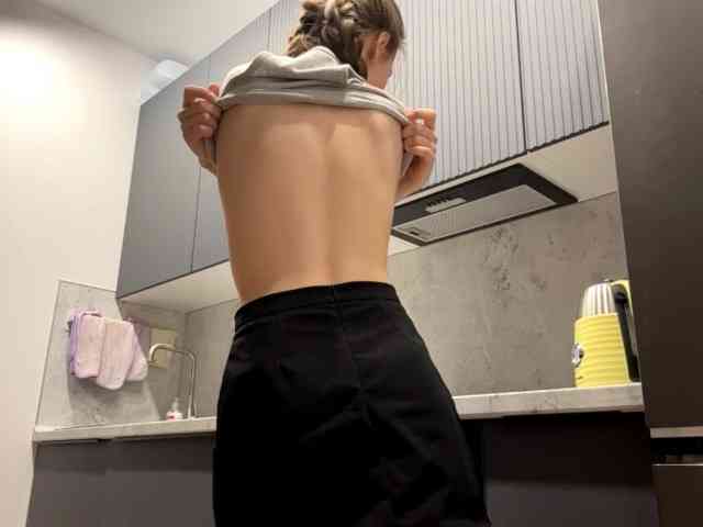 RuthieMilburn webcam