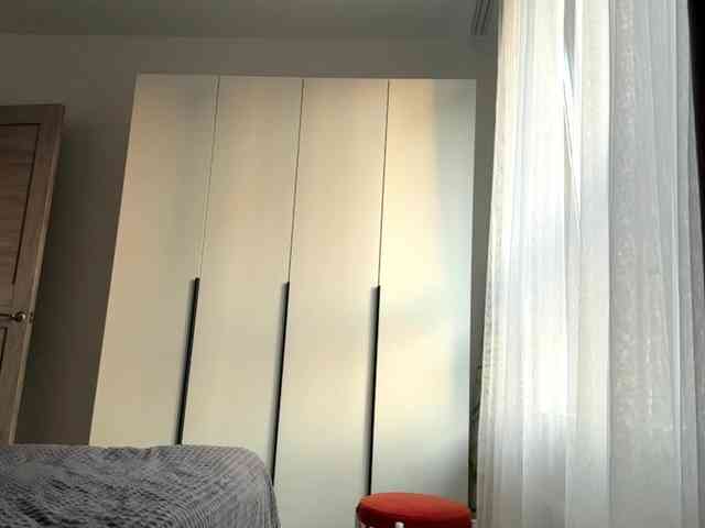 RuthieMilburn webcam