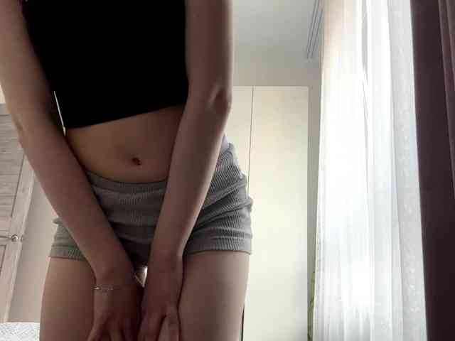 RuthieMilburn webcam