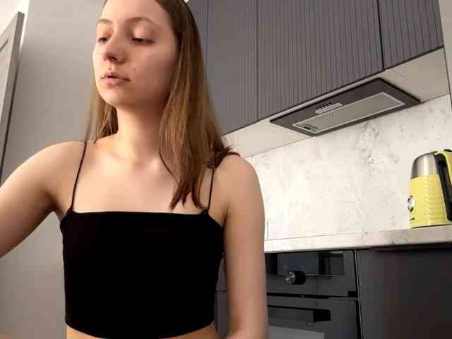 RuthieMilburn webcam