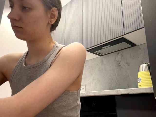 RuthieMilburn webcam