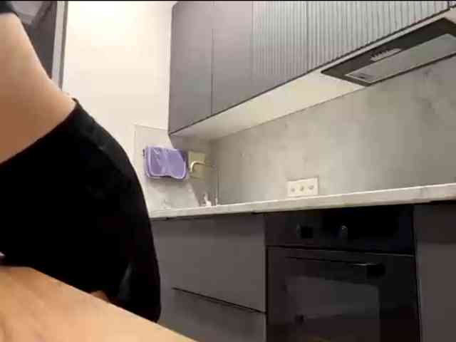 RuthieMilburn webcam