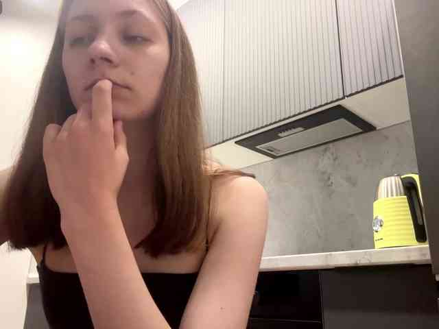 RuthieMilburn webcam