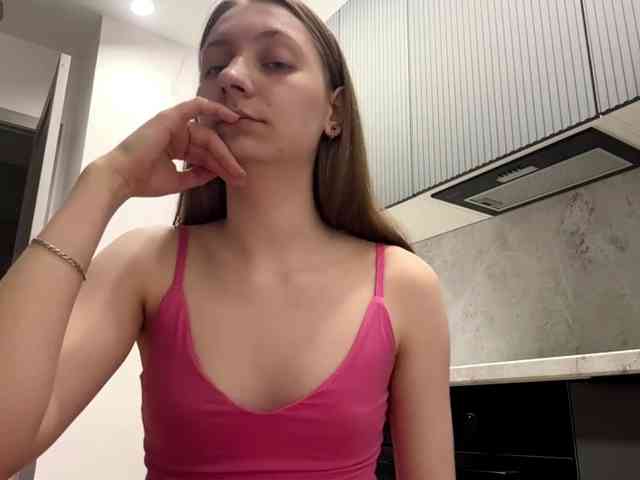 RuthieMilburn webcam