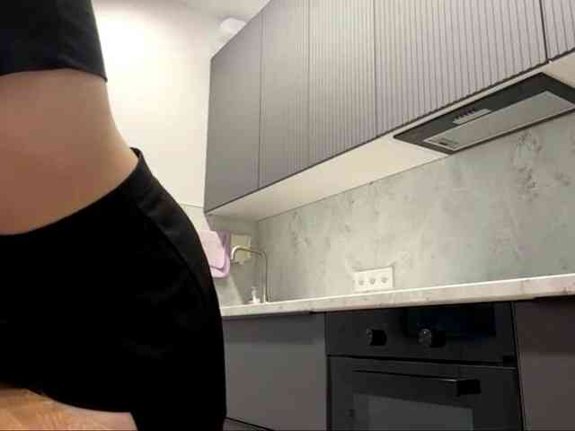 RuthieMilburn webcam