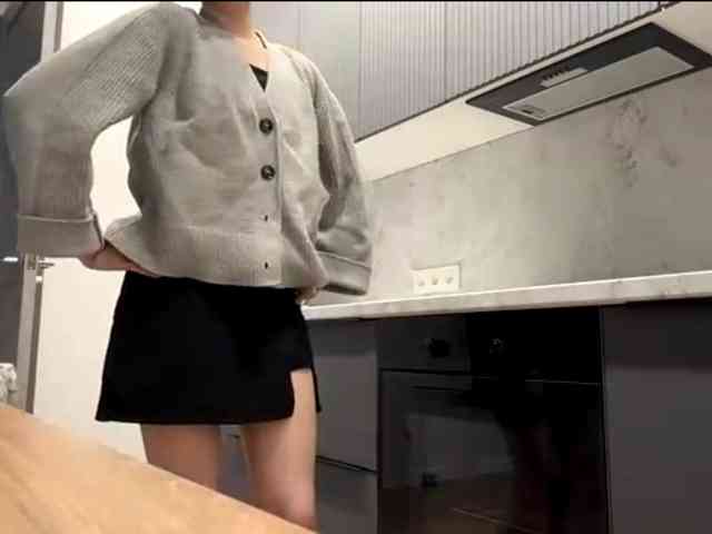 RuthieMilburn webcam