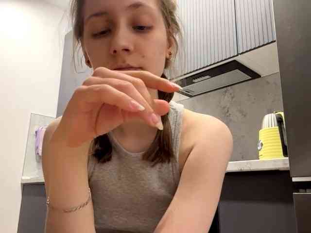 RuthieMilburn webcam
