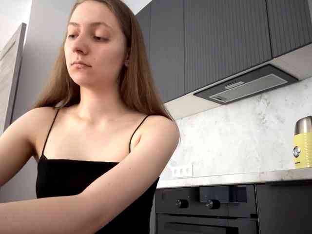 RuthieMilburn webcam
