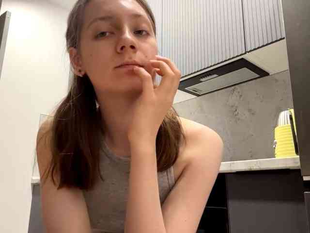 RuthieMilburn webcam