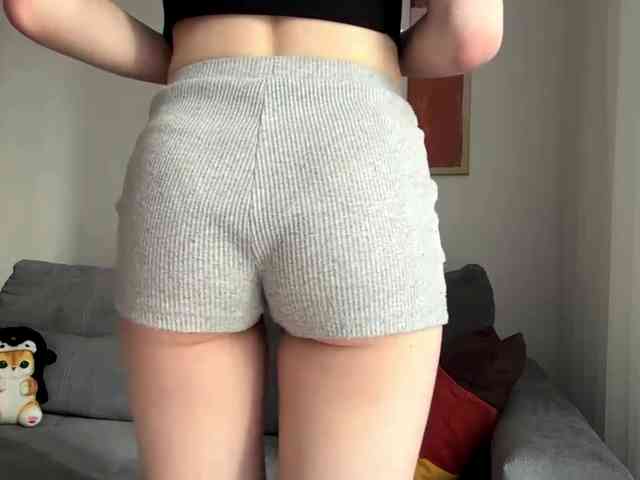 RuthieMilburn webcam