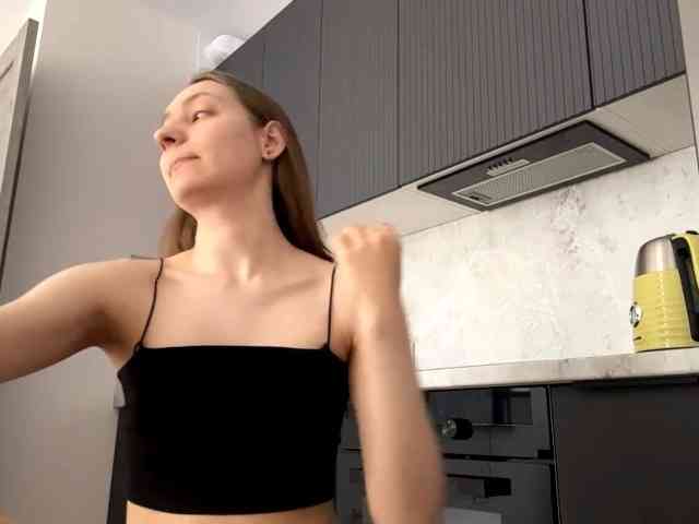RuthieMilburn webcam
