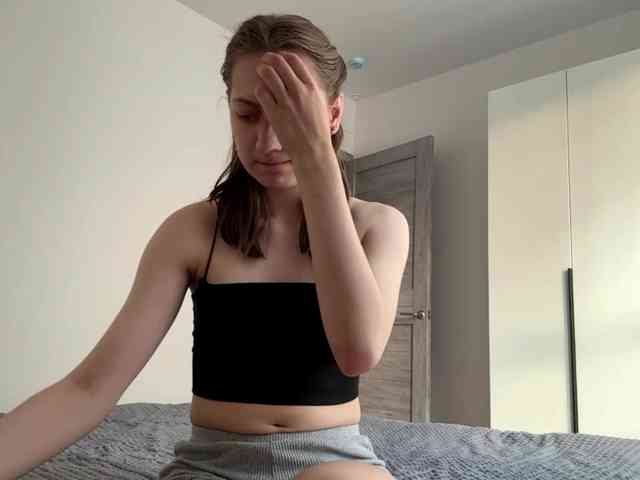 RuthieMilburn webcam