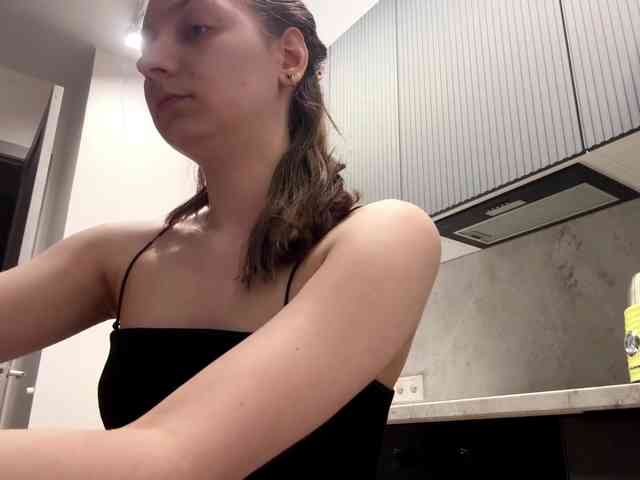 RuthieMilburn webcam
