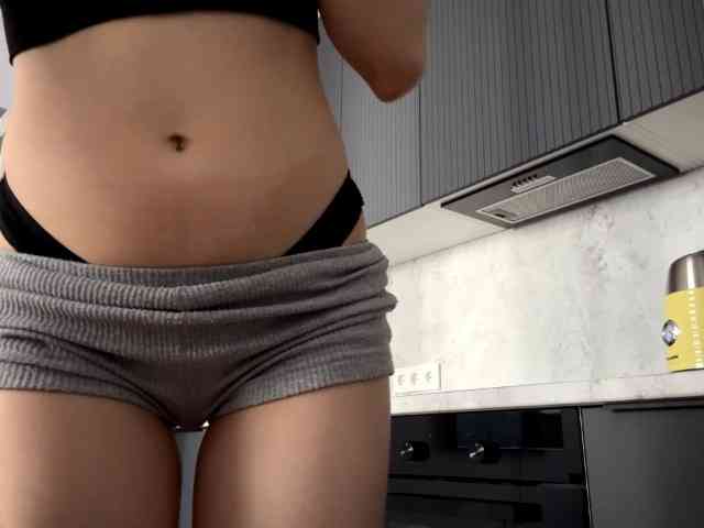 RuthieMilburn webcam