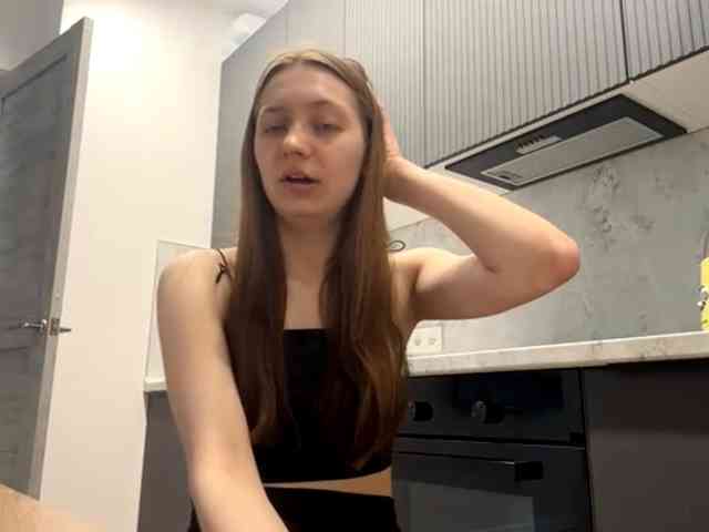 RuthieMilburn webcam