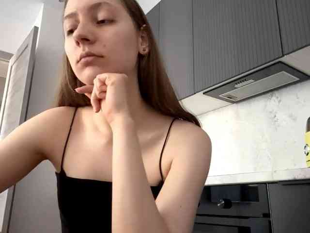 RuthieMilburn webcam