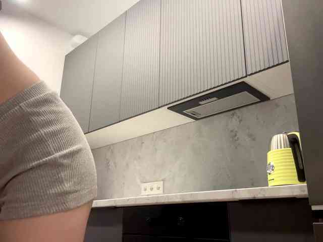 RuthieMilburn webcam