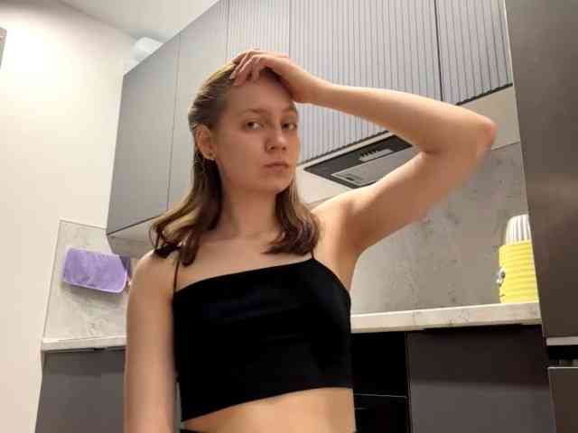 RuthieMilburn webcam