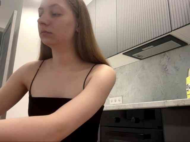 RuthieMilburn webcam