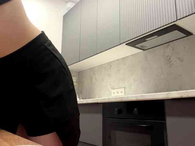 RuthieMilburn webcam