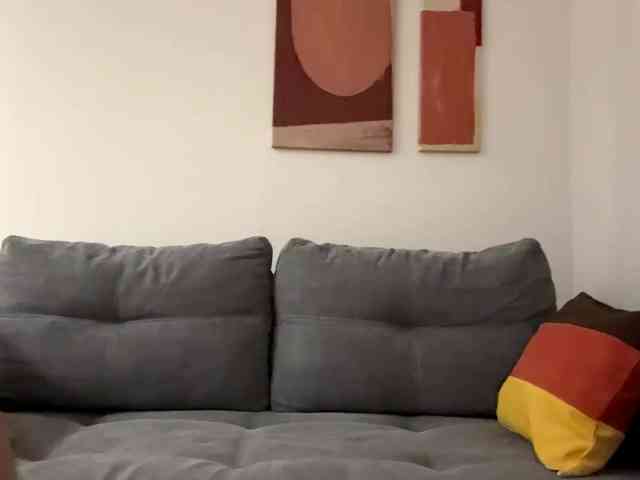 RuthieMilburn webcam