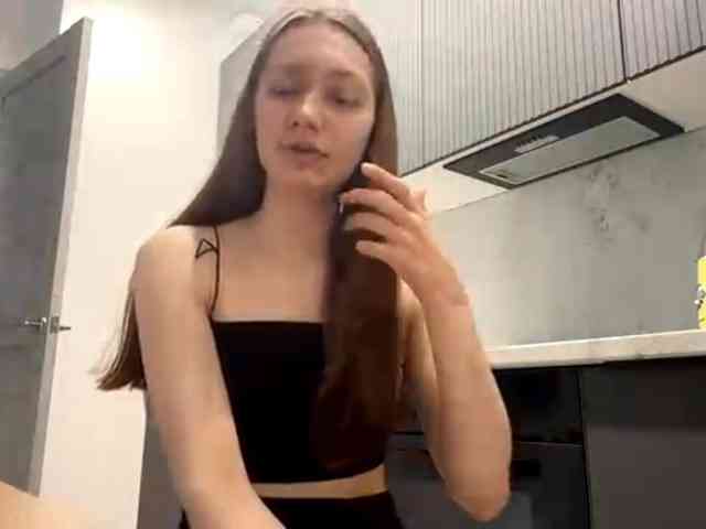 RuthieMilburn webcam