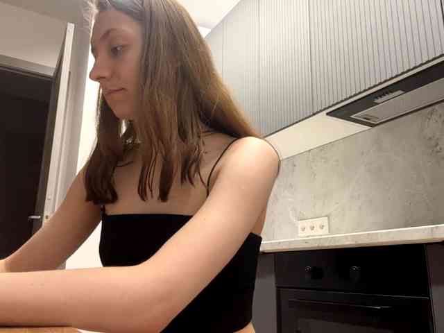 RuthieMilburn webcam